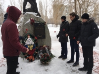 «Живые цветы на снегу» «Живые цветы на снегу»